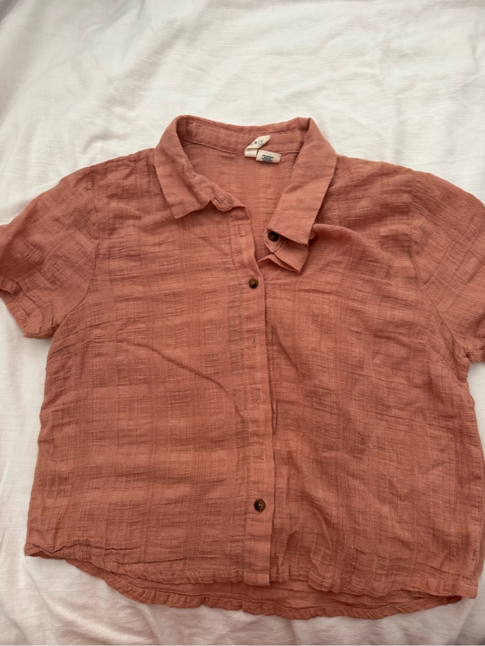 SKY & SPARROW - Lightweight Rust-Peach Short Sleeve Button-Up Top